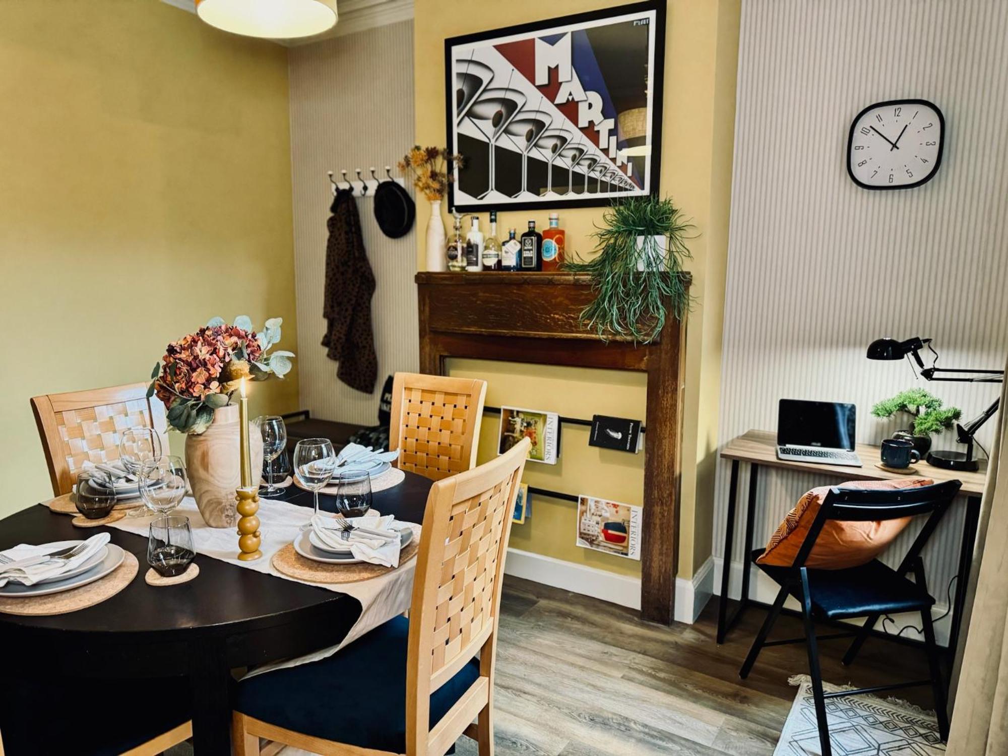 Merton Retreat- Free Parking, Central, City Luxury!! 莱切斯特 外观 照片